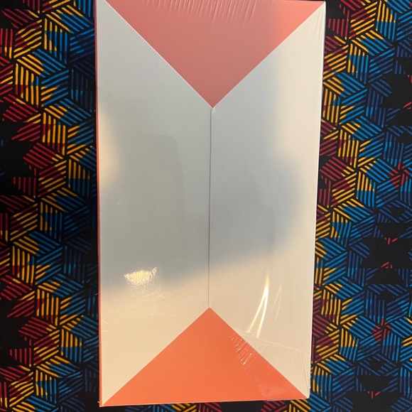 BRAND NEW Pop Mart Labubu The Monsters Have a Seat Sealed Case (6 Blind Box) - Picture 6 of 6